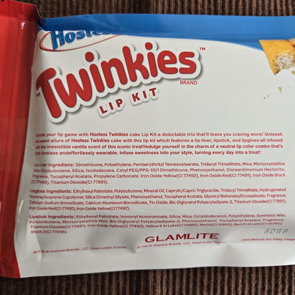 Hostess Twinkies Lip Kit - Picture 2 of 5